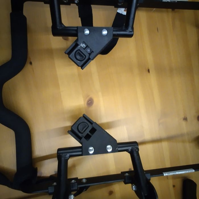 Adaptery Maxi Cosi do wózka bliźniaczego Valco Snap Duo i Duo Sport