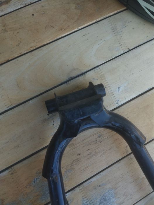 Продам центральну ножку на альфу