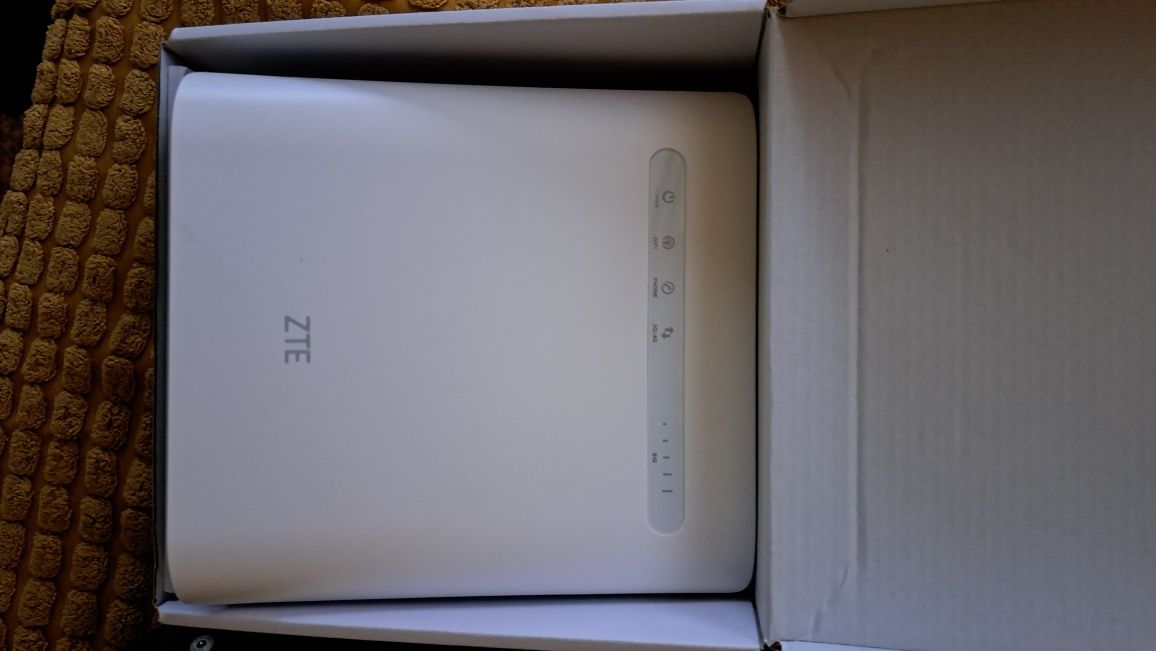 Router ZTEMF286D