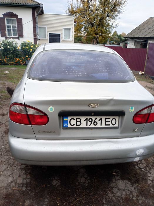 Автомобіль Ланос Сенс