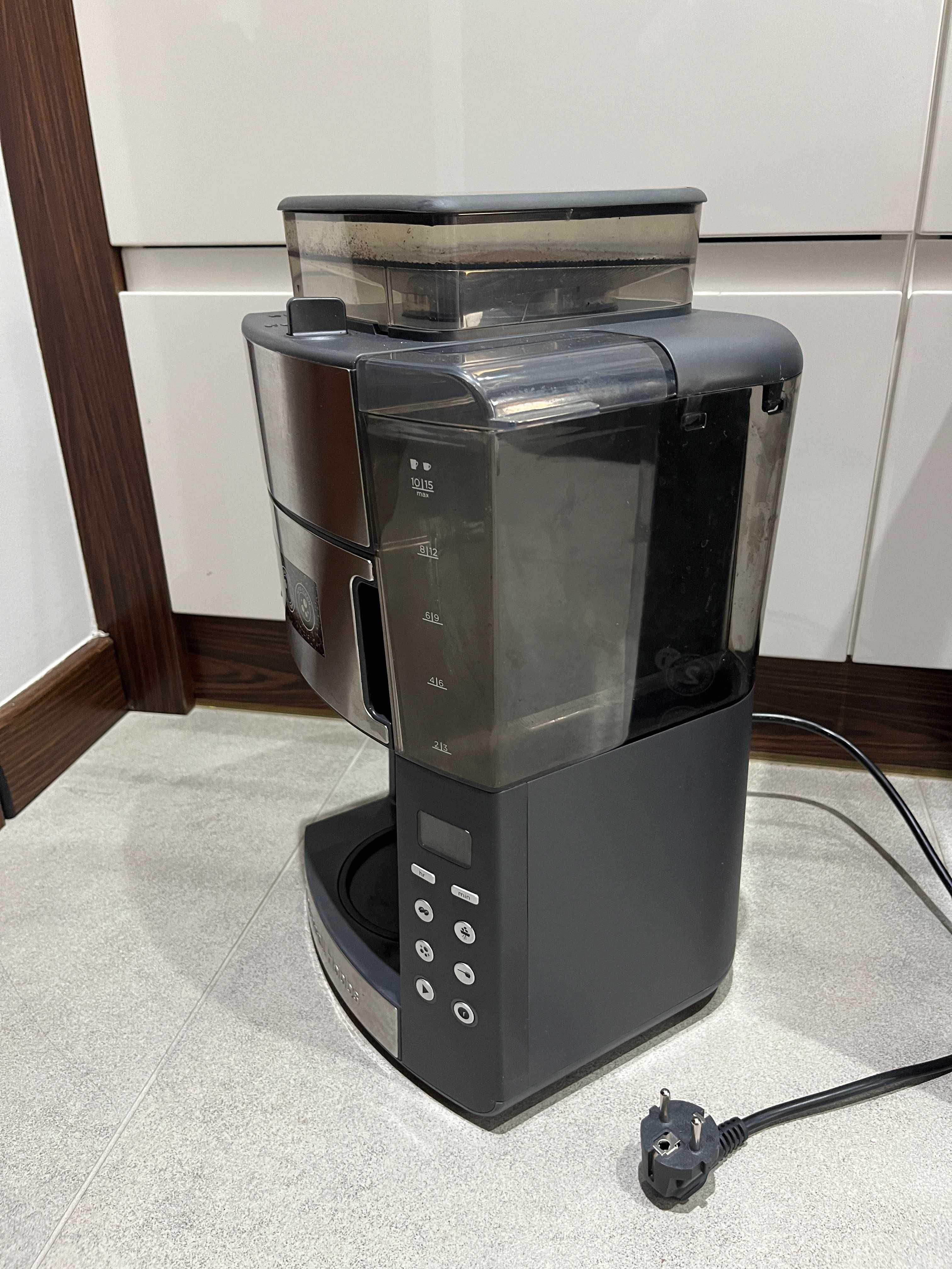 Ekspres przelewowy Russell Hobbs Grind & Brew 1,25 l srebrny/szary
