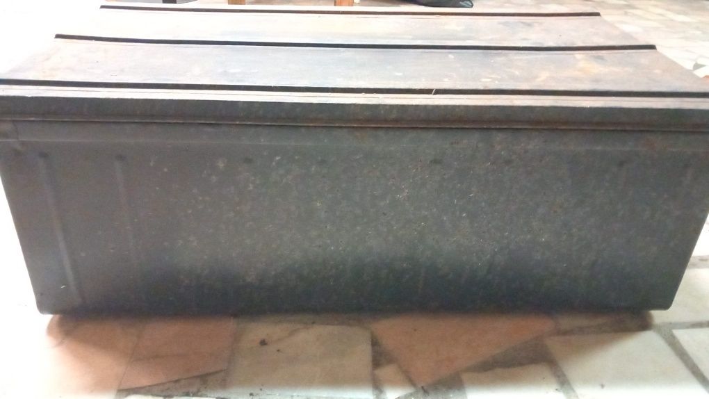 Mala antiga metal,baú de França 108x60x40 interior ótimo estado