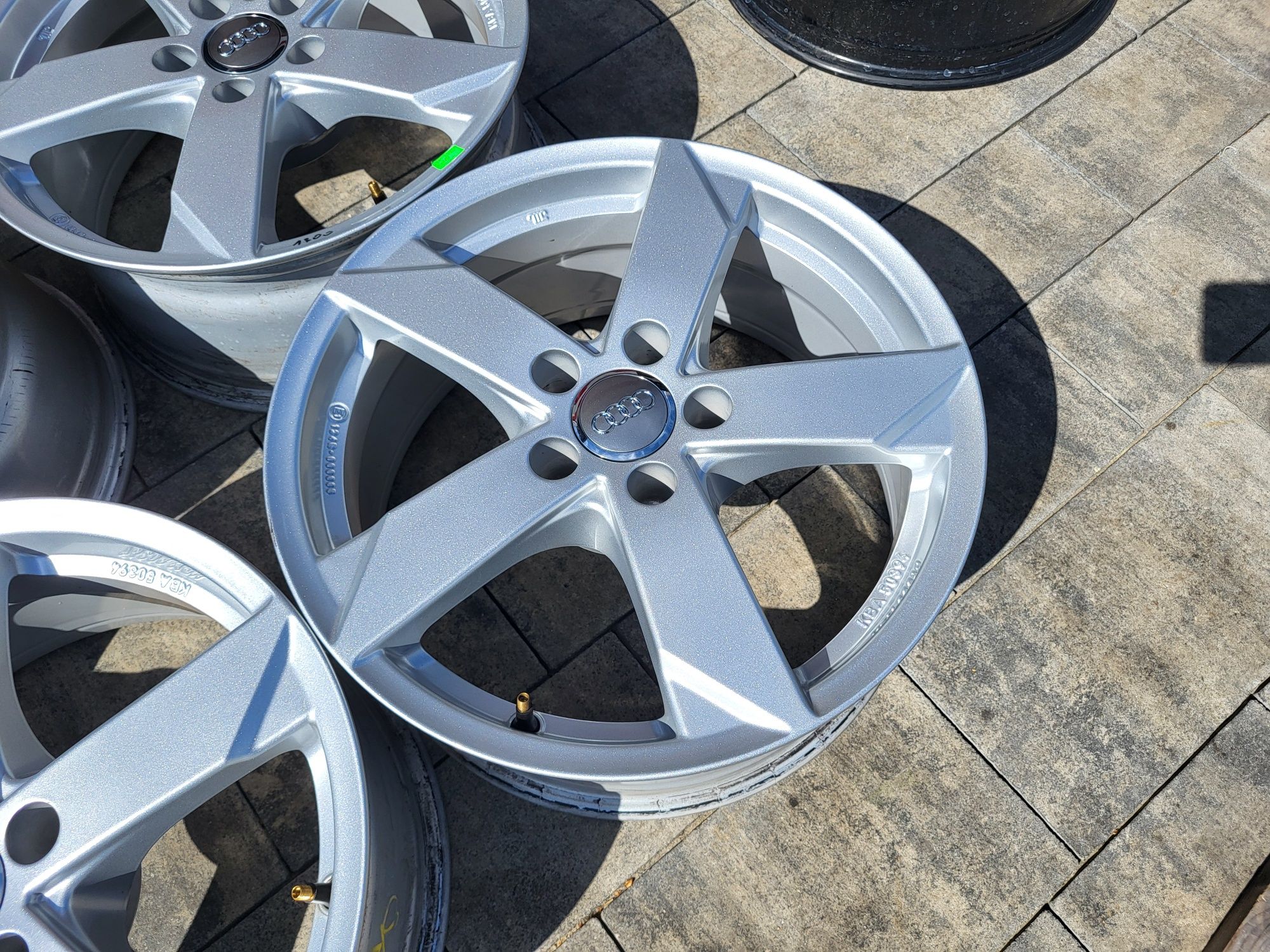 Alufelgi 17" 5x112 ET28 ! Audi A5 A4 B9 B8 B7 B6 A6 C7 C6 C5 IGŁA !