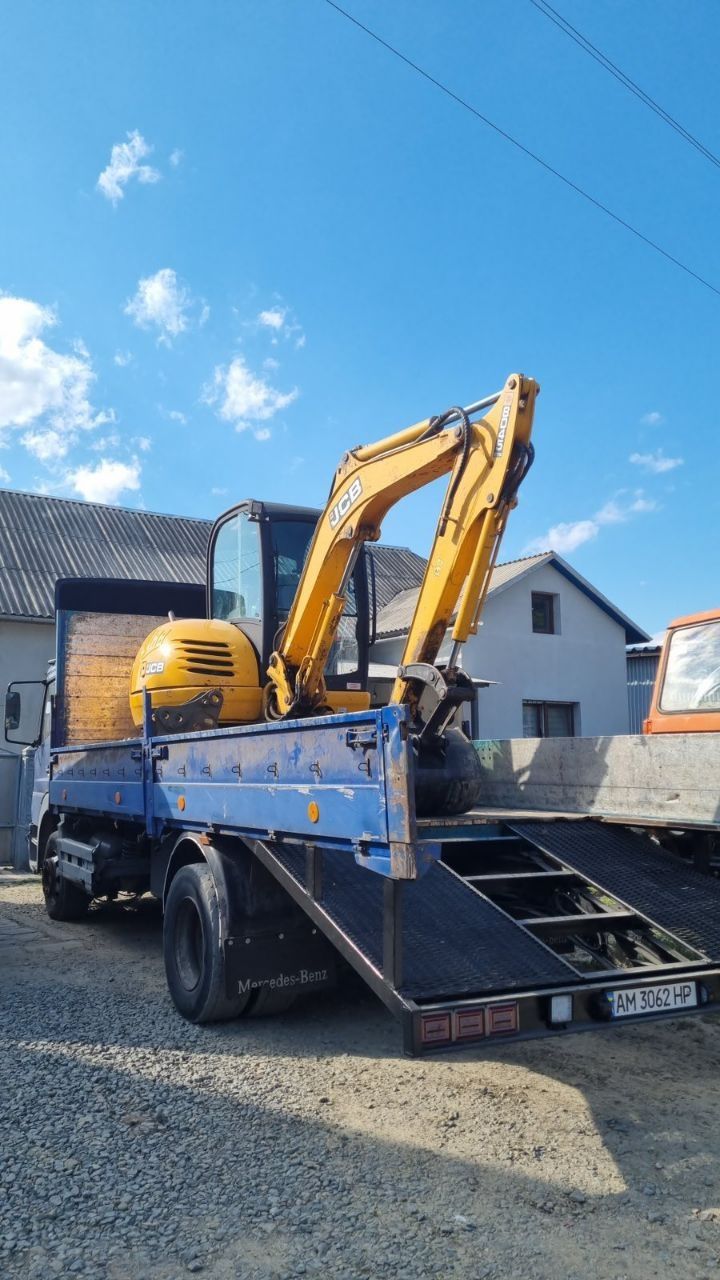 Продам Екскаватор JCB 8045