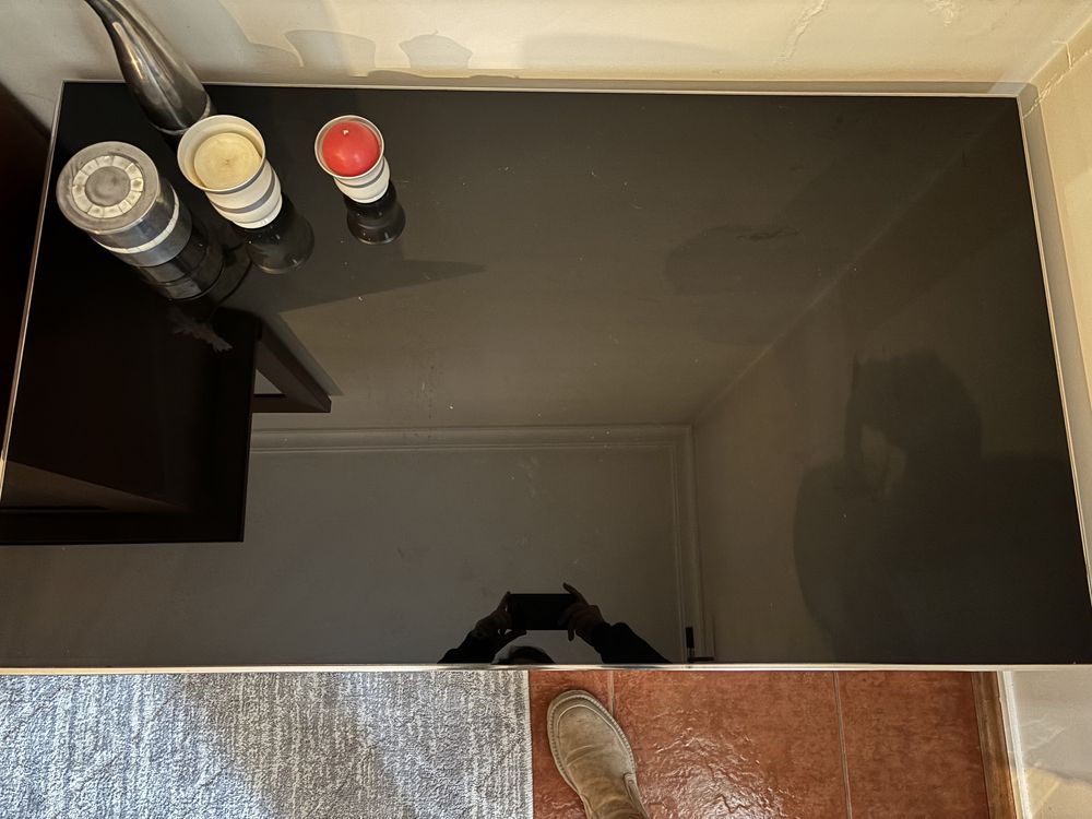 NOVO PREÇO!!!      Mesa de centro preta