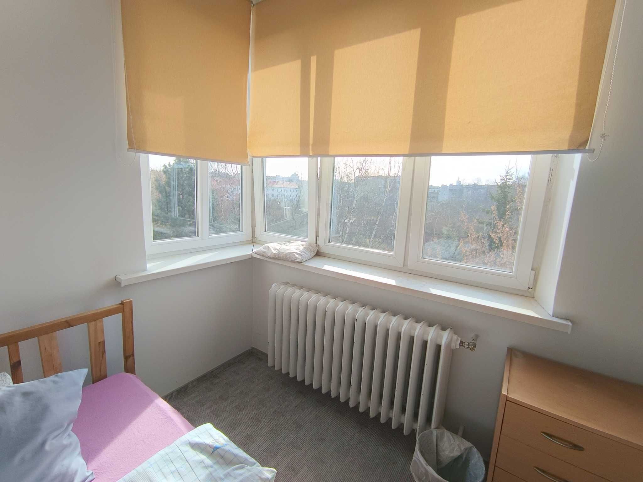 Polish/English Room for rent/pokój 15m2 ul. Karmelicka STARE MIASTO