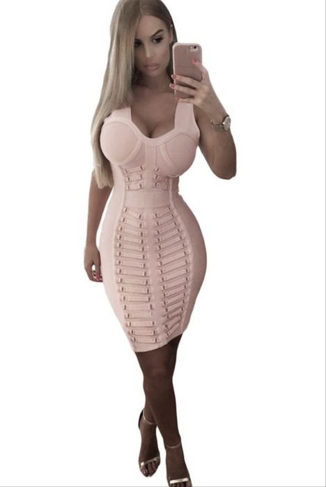 Платье бандажное утягивающее пудра