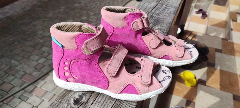 Ортопедичні босоніжки