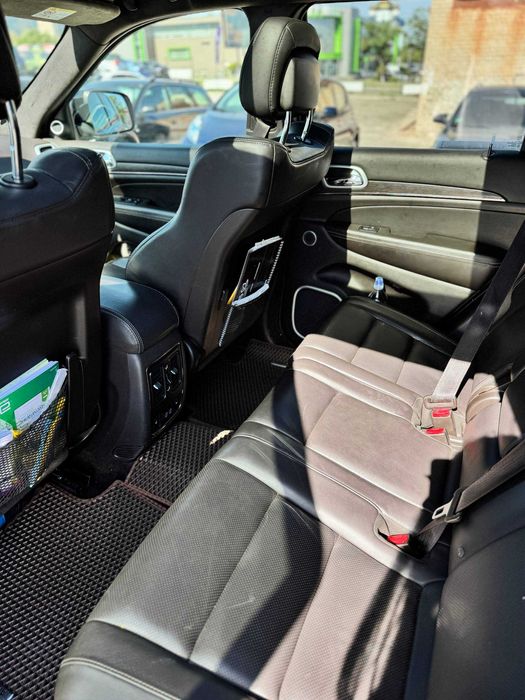 Jeep Grand Cherokee 2017р. 3.0 дизель (Перший внесок від 20%)