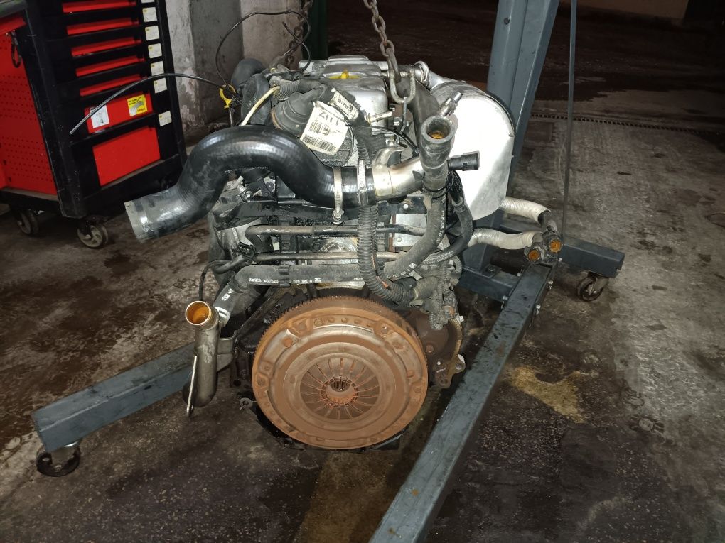 Motor Opel 2000 DTI 16