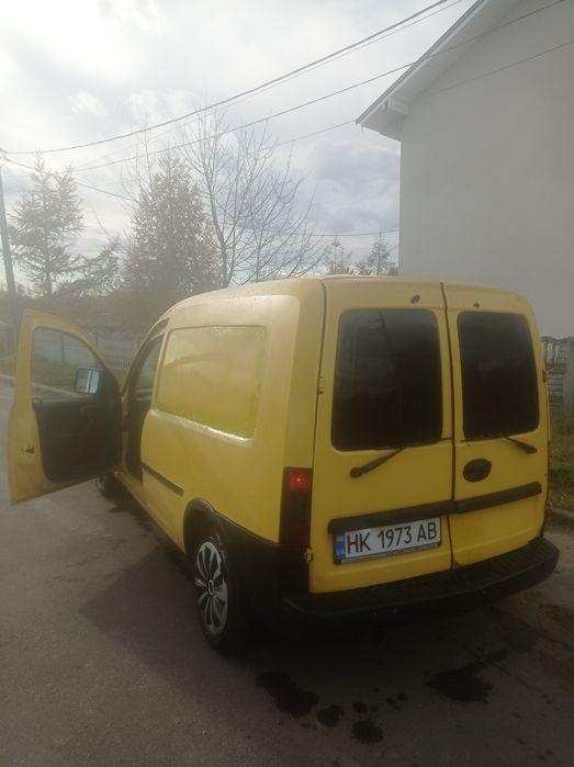 Опель комбо 2011 рік