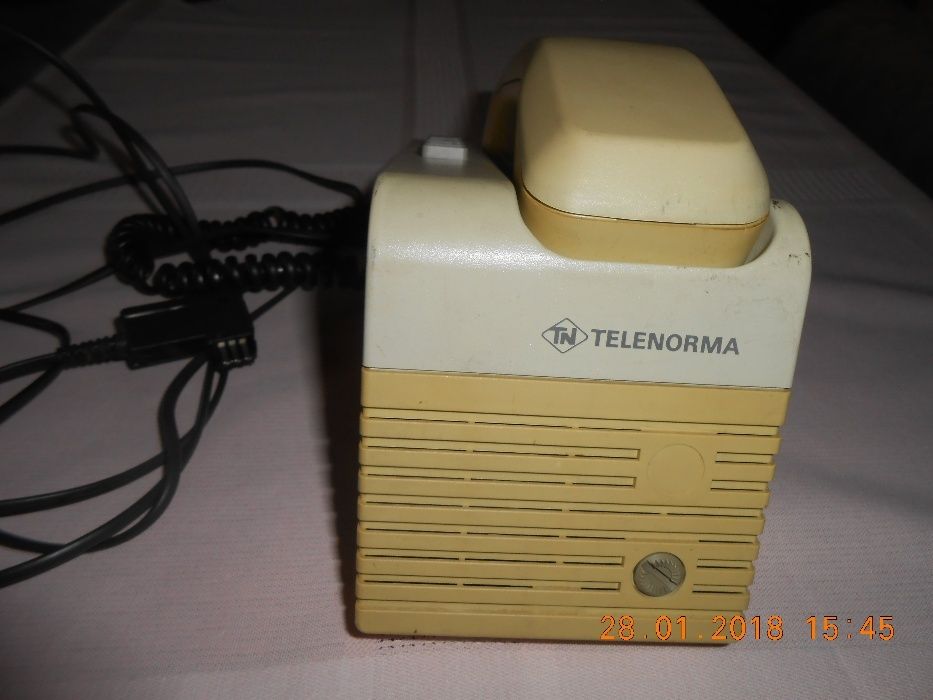 Sprzedam bardzo stary telefon niemiecki TELENORMA TC 91