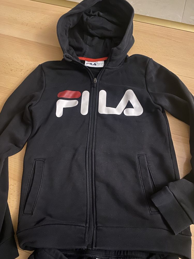 Dres Fila 146/152 zadbany
