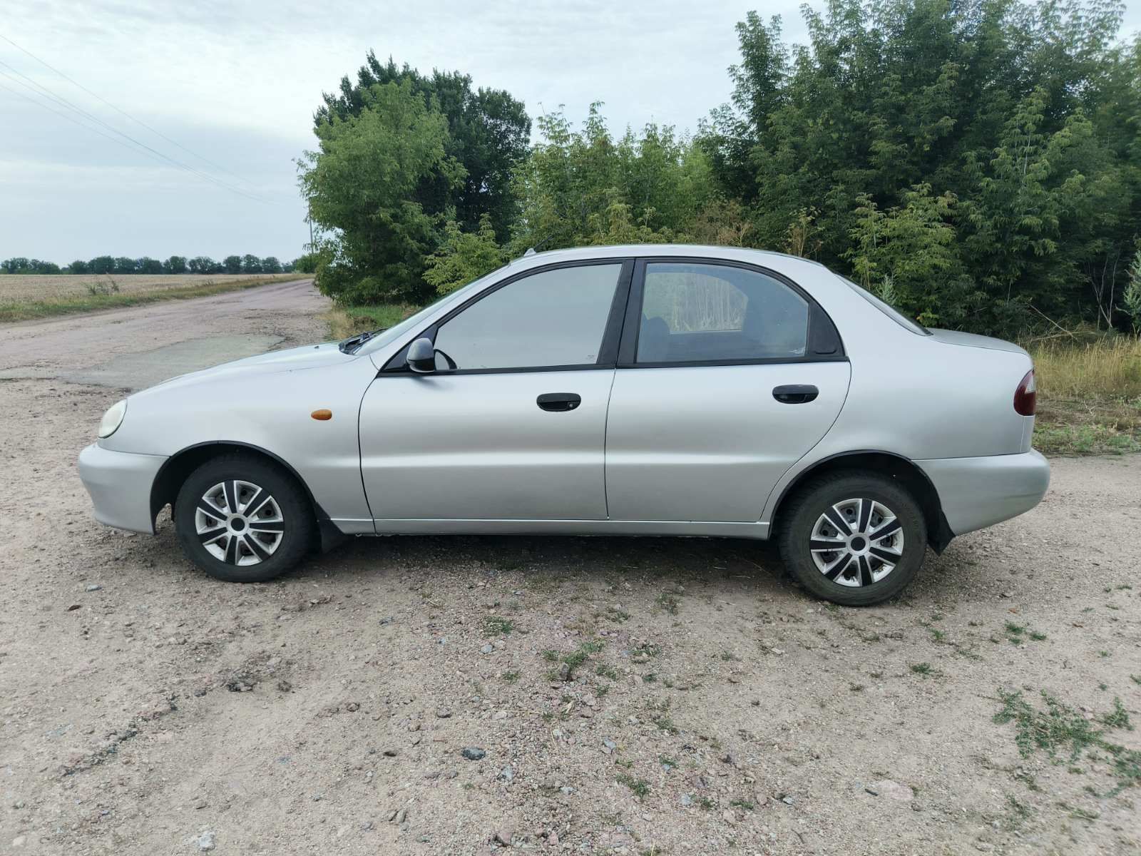 Продам автомобіль Daewoo Lanos