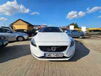 VOLVO V40 1.6diesel/ 2012r/xenony/skóry/kamera cofania/bezkluczykowy