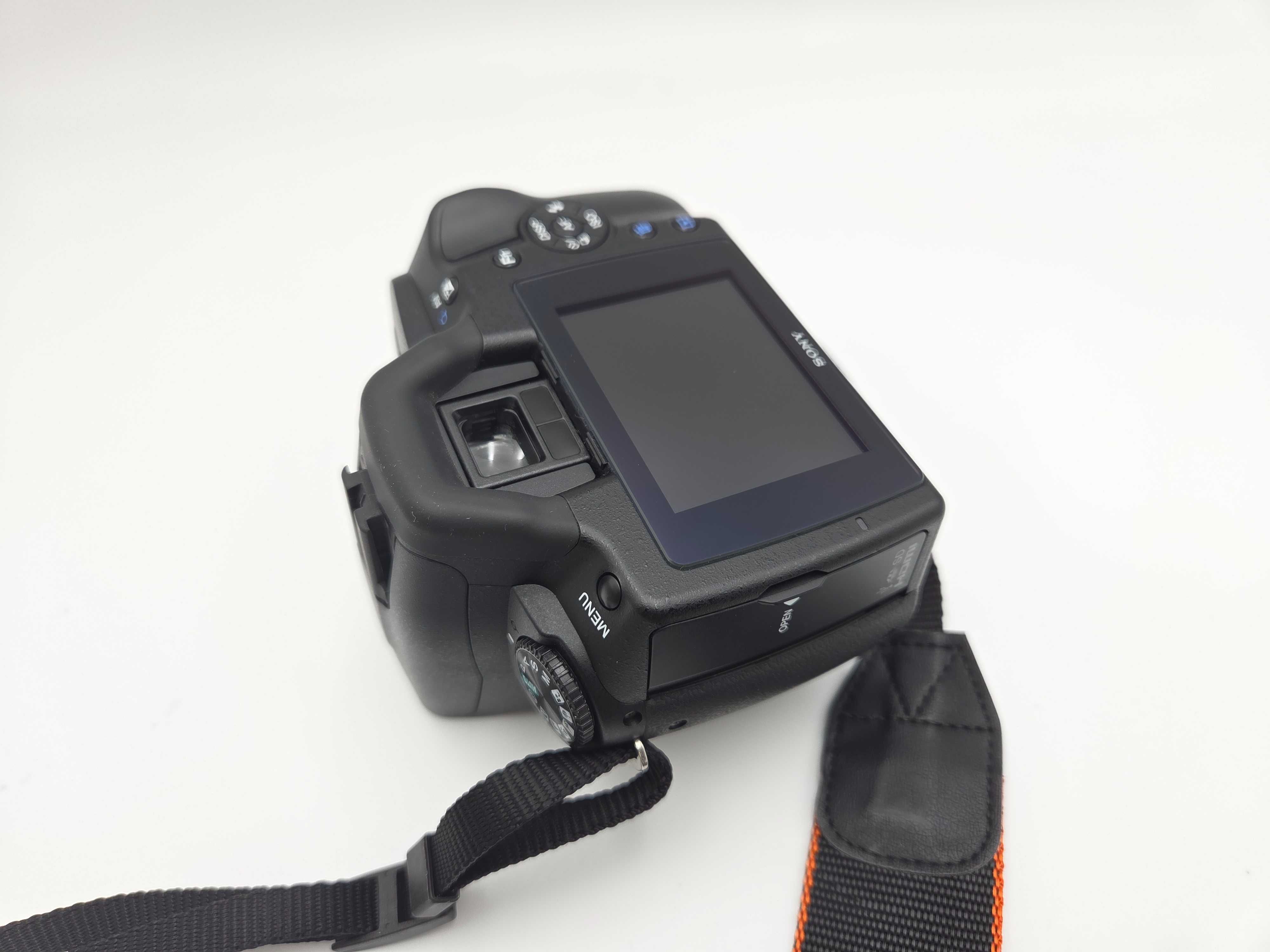 .Aparat Sony Alpha A290 body - idealna - piękny komplet