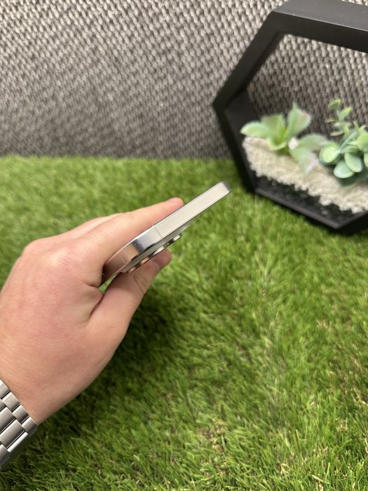 iPhone 15 Pro Max 256Gb АКБ 91% Neverlock White Titanium Айфон