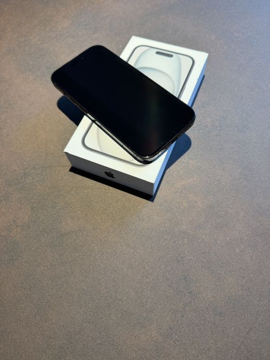 Iphone 15 black 256 GB