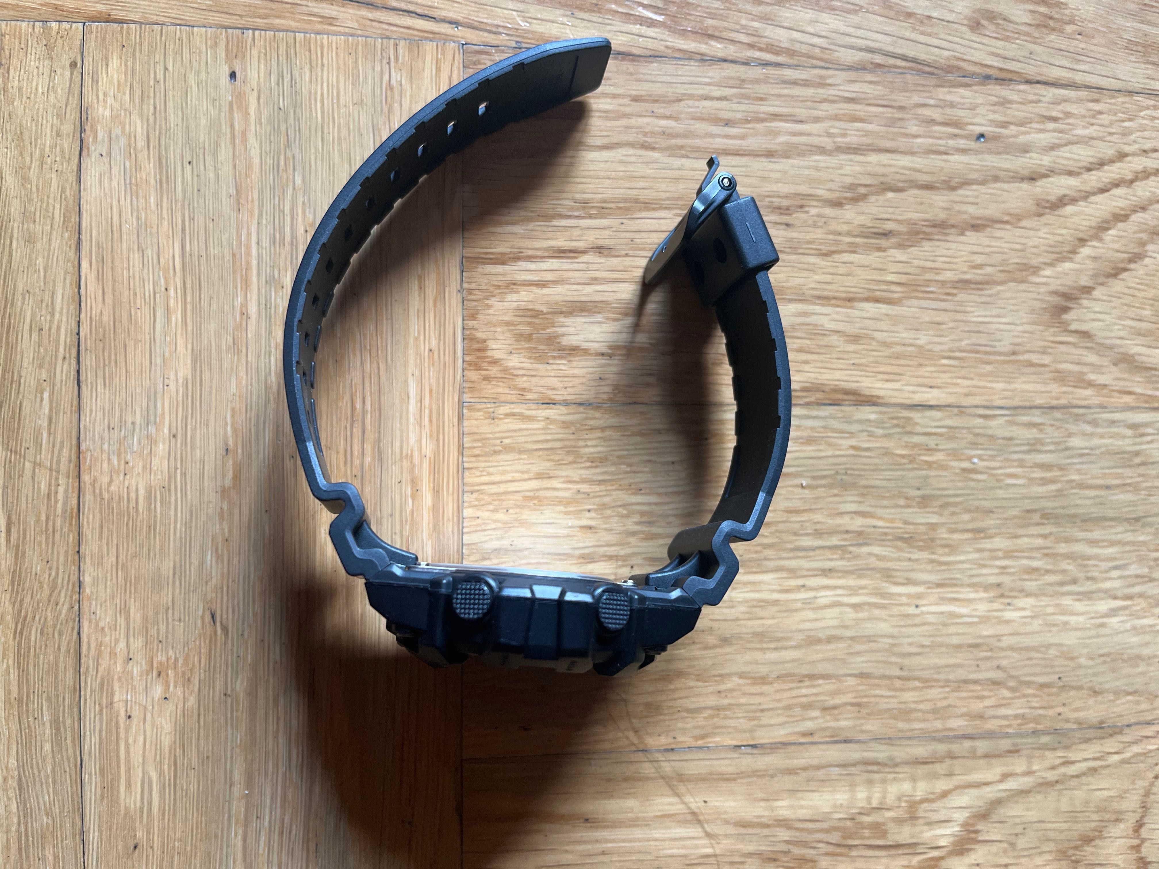Zegarek CASIO HDC-700
