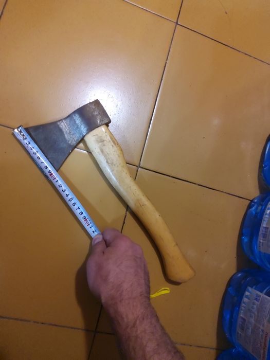 Топорик универсальный.