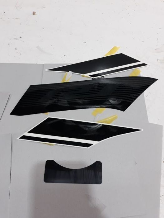 Yamaha R1 RN32 oryginalne naklejki R1