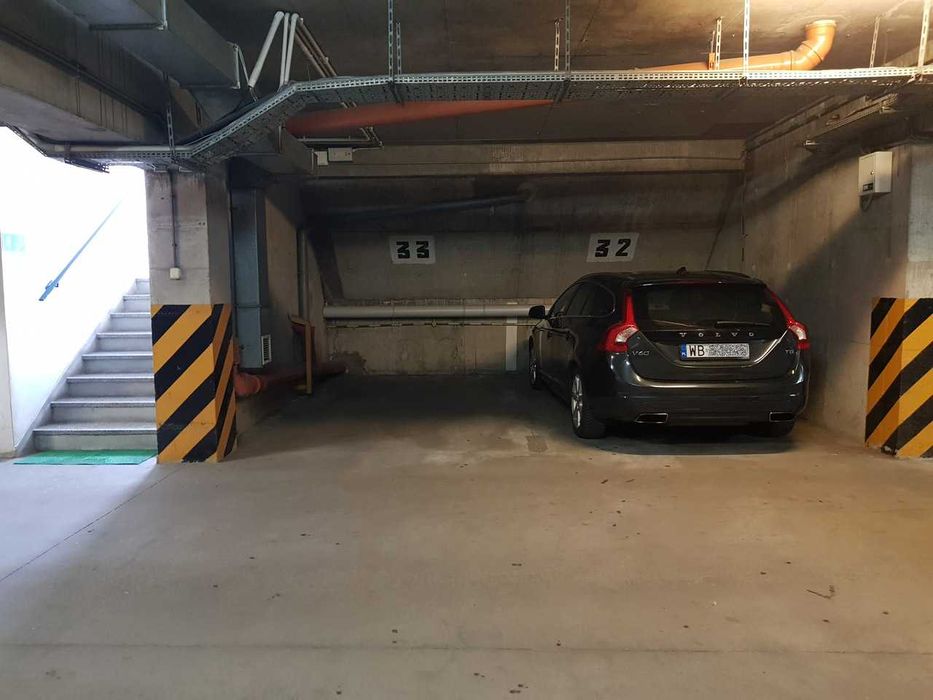 Miejsce garażowe dla motocykla - wynajem