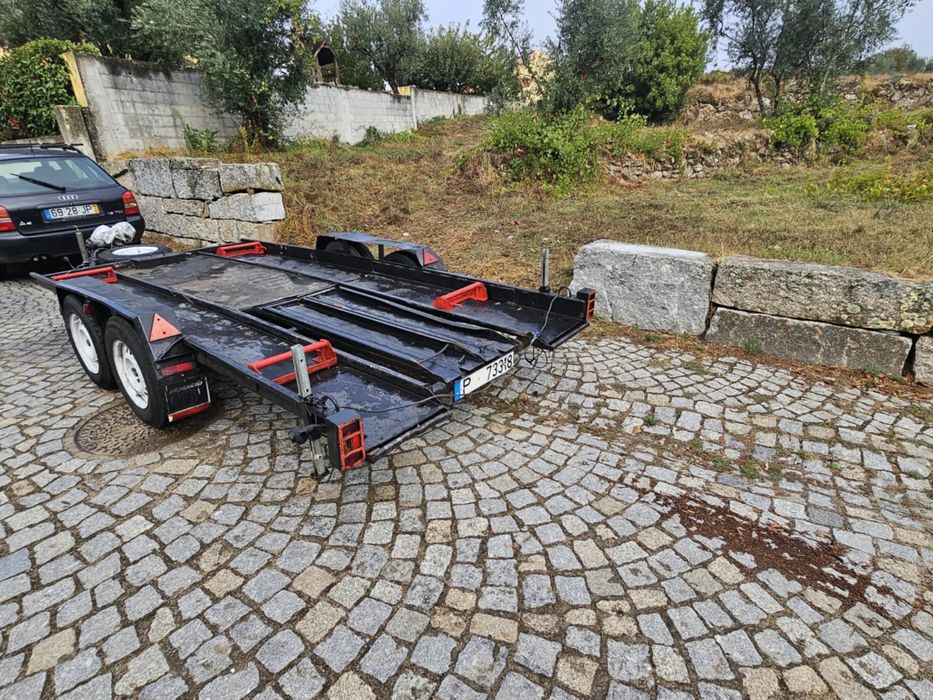 Atrelado Porta Carros