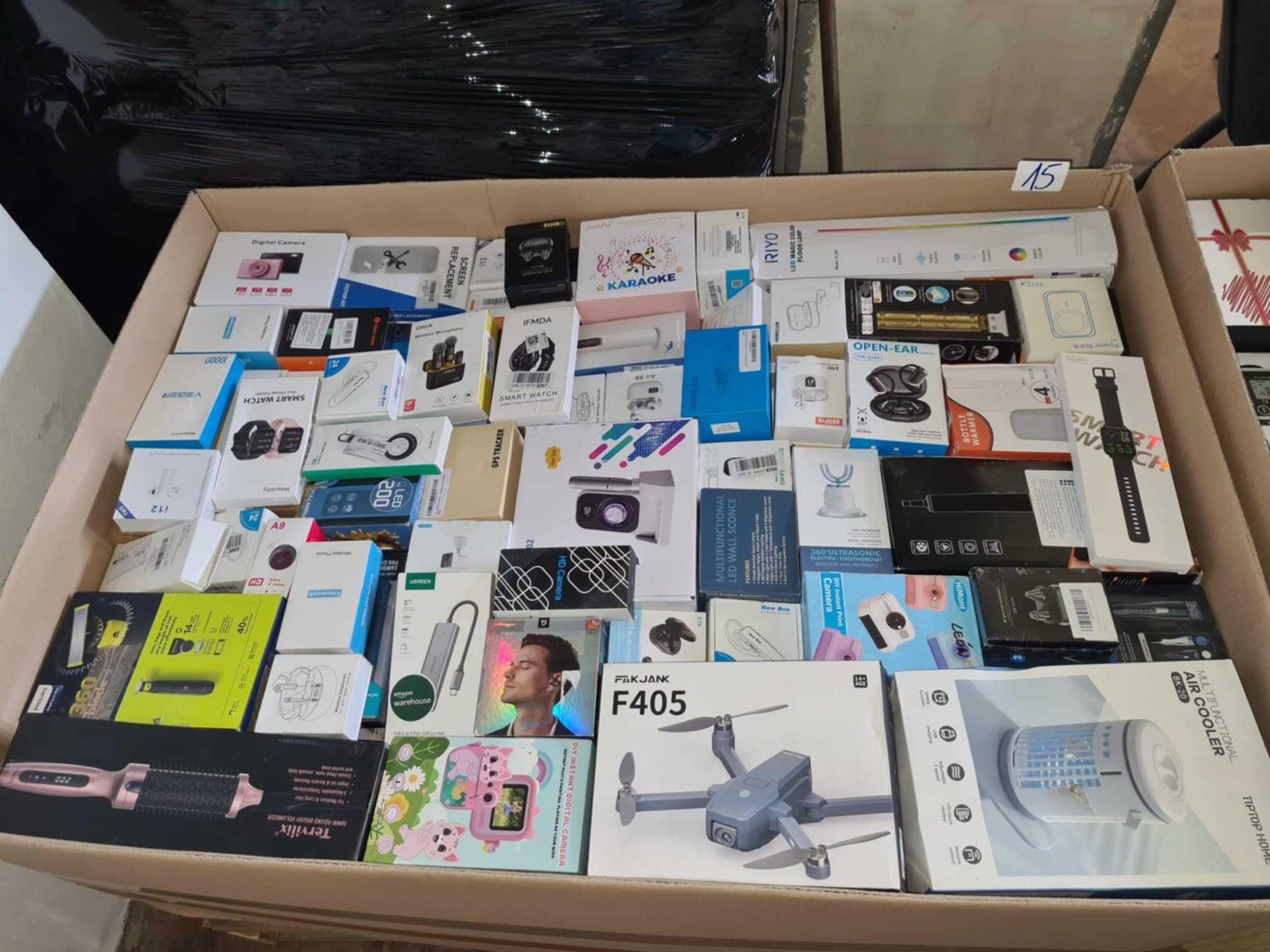 Palety zwrotów konsumenckich AGD elektronika meble odzież zabawki mix