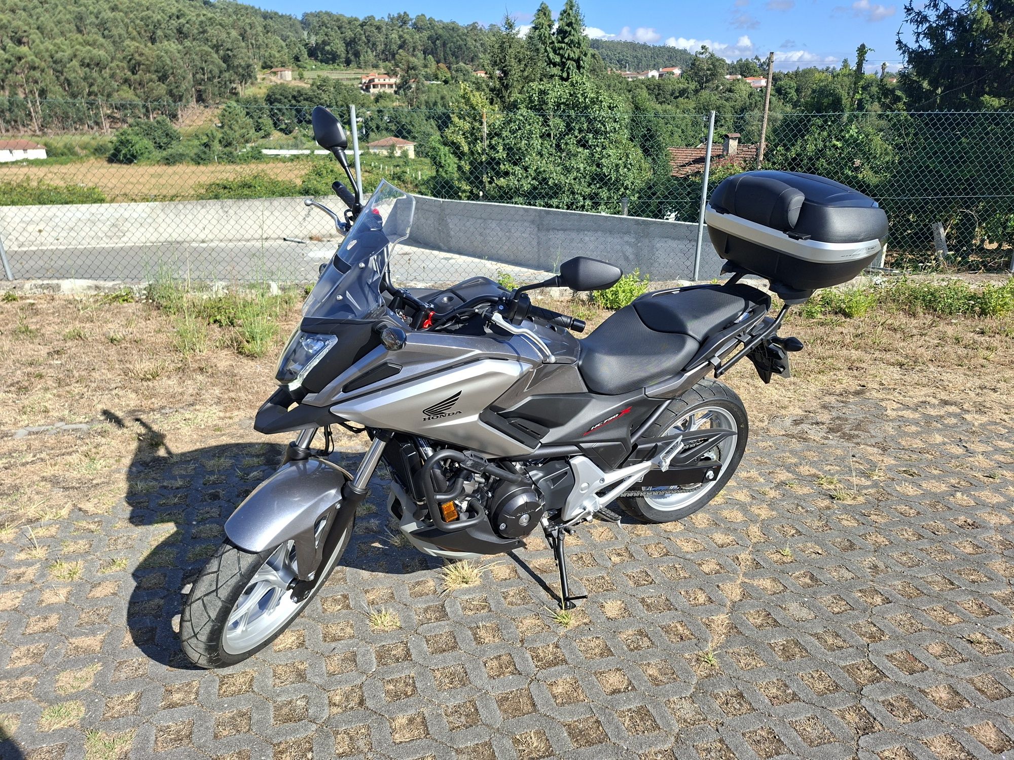 Honda nc 750x 2017