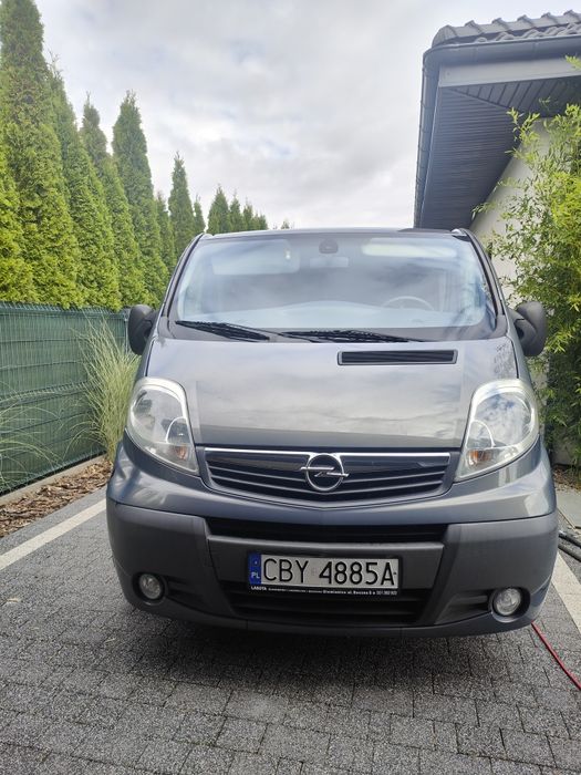 Opel Vivaro 2012