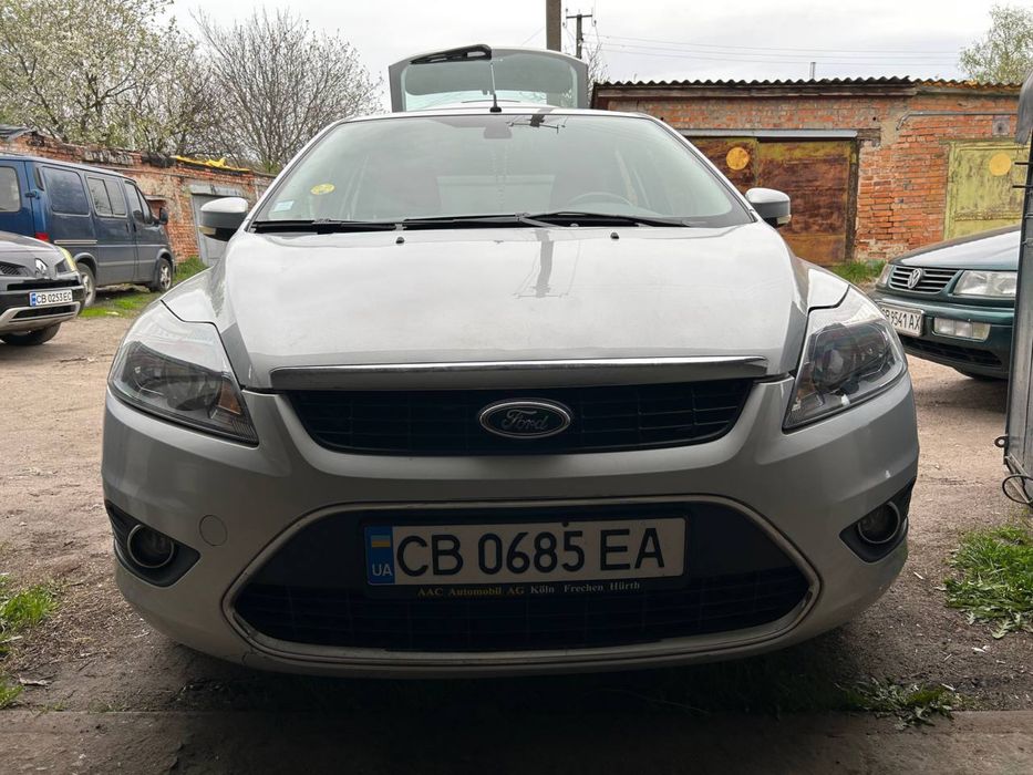 Авто  продам в гарном стані з чудовой комплектацією титаніум ..