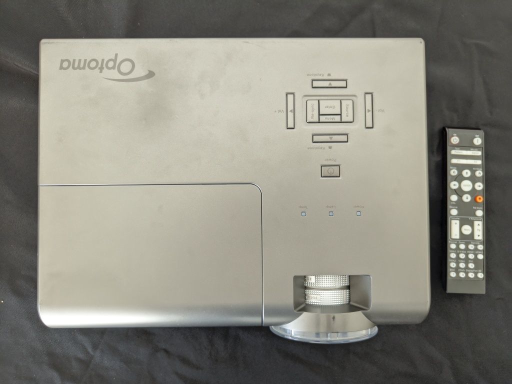 Videoprojetor profissional Optoma eh500