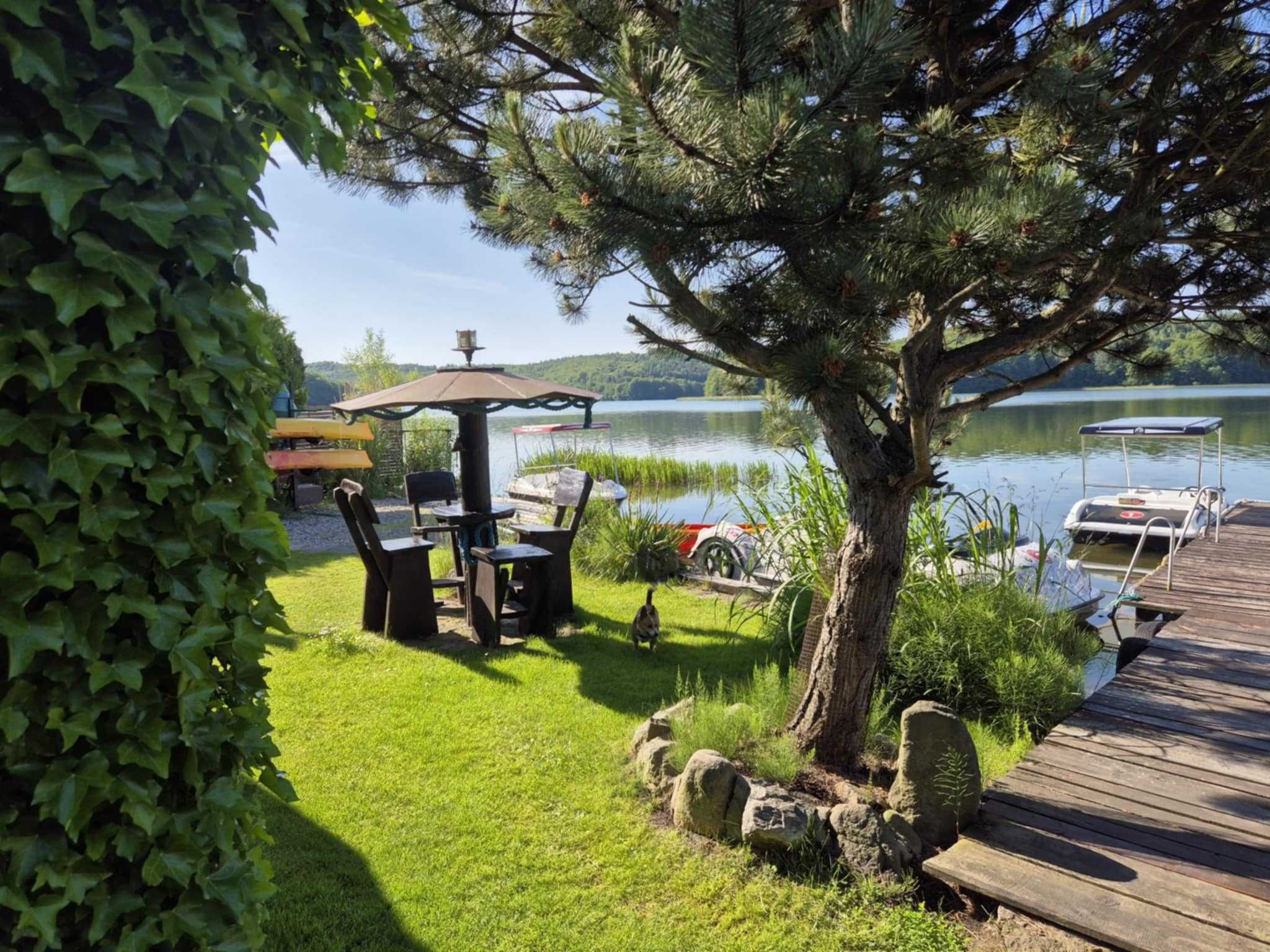 Apartament- domek w  sercu Kaszub na samym brzegu jeziora! Ostrzyce