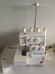Owerlok Janome 990d