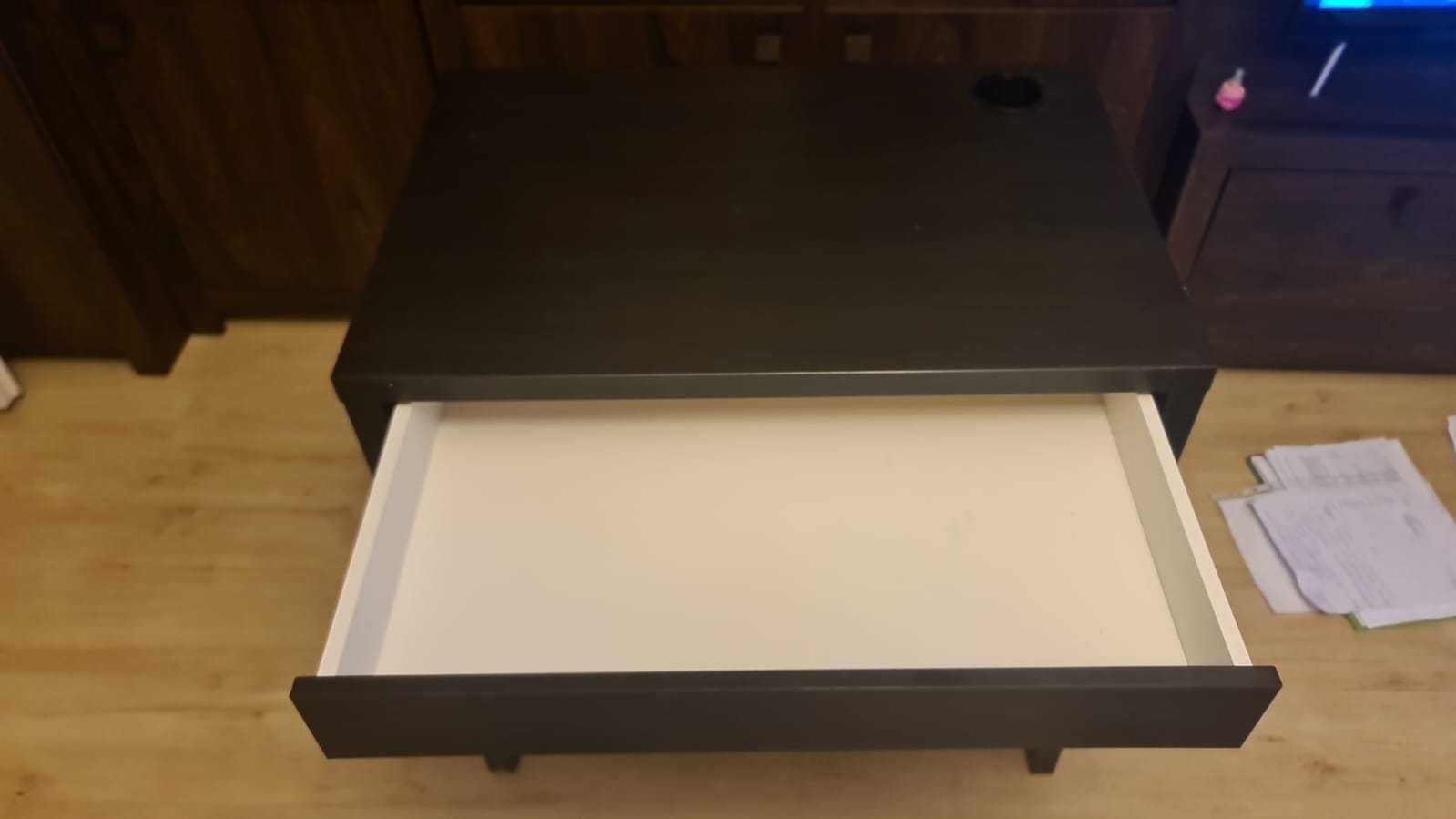 Biurko IKEA Micke 73x50 cm Wenge Czarnobraz