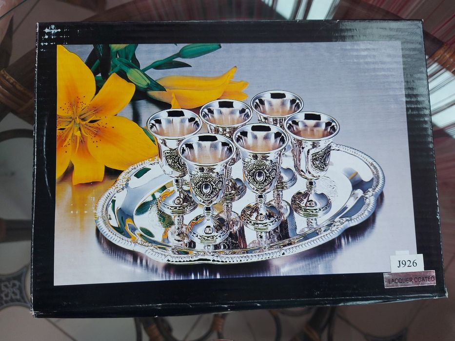 Набір рюмок металевих