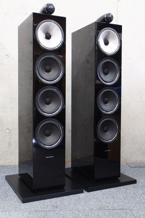 Акустичні системи B&W Bowers & Wilkins 702 S2