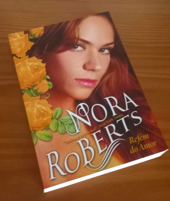 Vendo 4 Livros de Nora Roberts