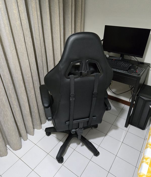 Cadeira Gaming Preta