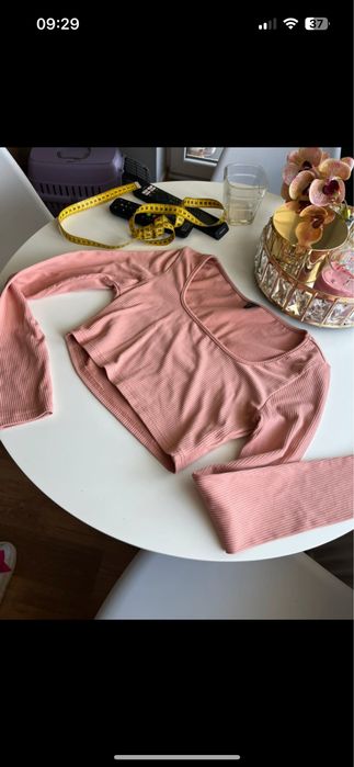 Bluzka crop top shein morelowa prążek prążkowana