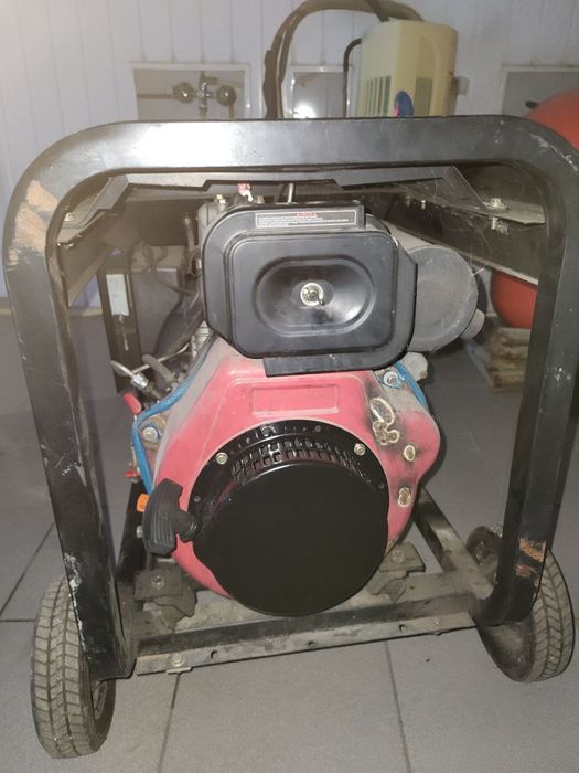 Генератор  дизельний