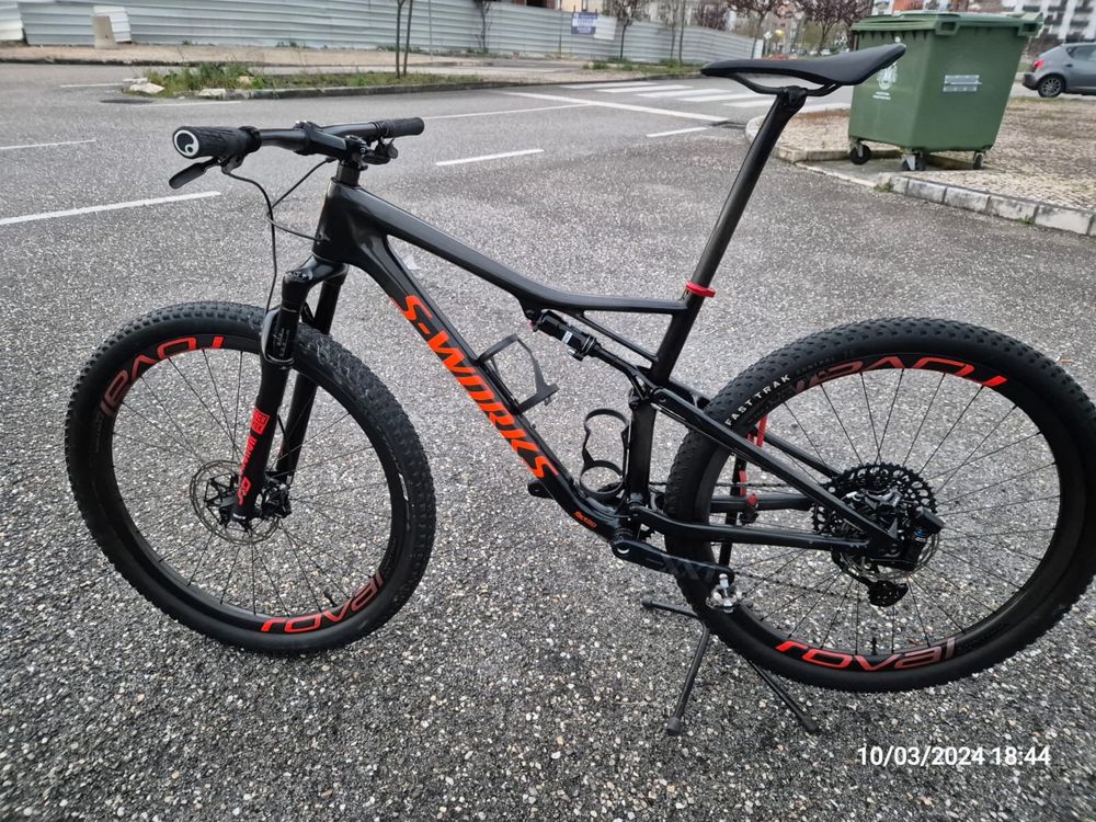 Specialized Epic Sworks T- L Axs