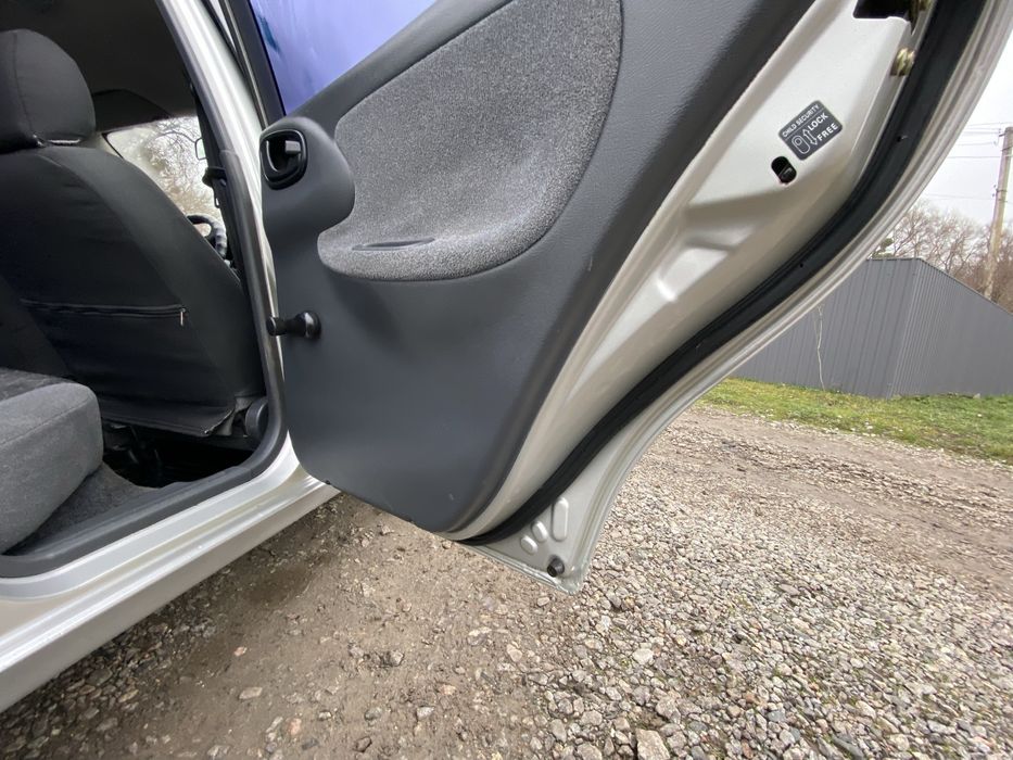 Продам део сенс в гарному стані