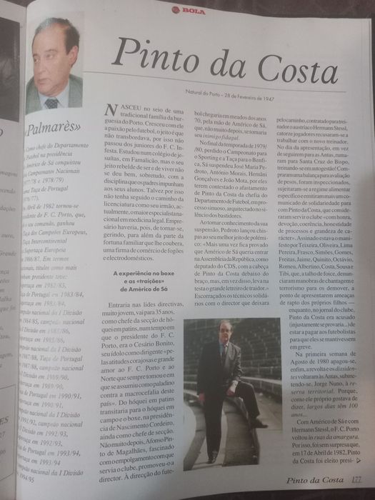 Livro 100 figuras do Futebol Português