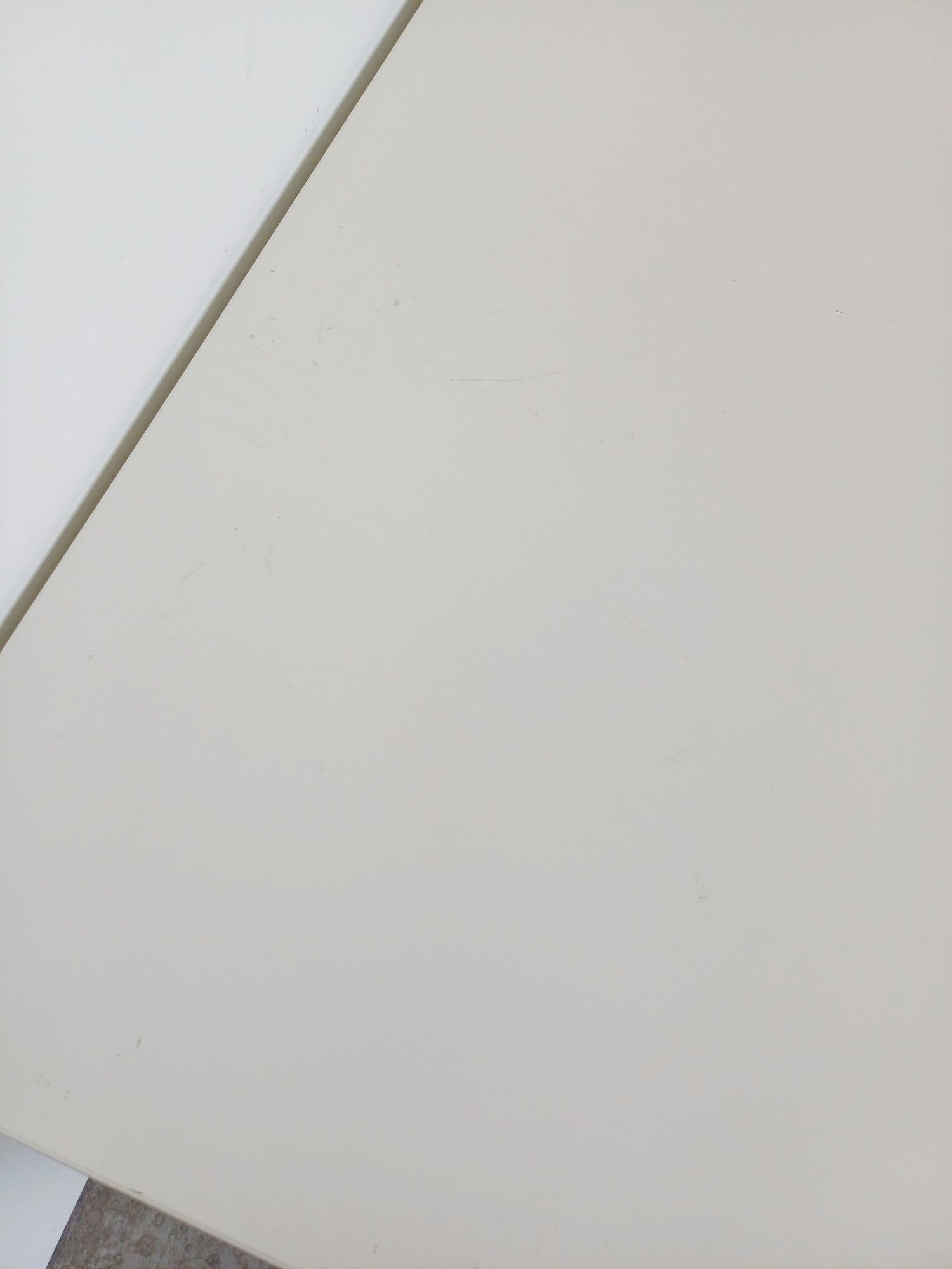 Aparador / cómoda branco 4 gavetas IKEA Nordli
