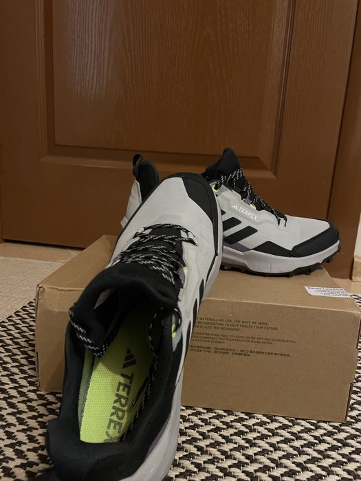 Кросівки Adidas TERREX AX4 GTX на GORE-TEX