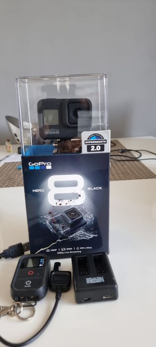 Kamera GoPro 8 + pilot i ładowarka