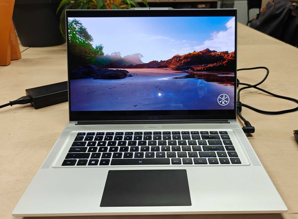 Ноутбук 16" 4K OLED Gigabyte AERO X16 XE5 i7-12700H RTX 3070 Ti 8Gb