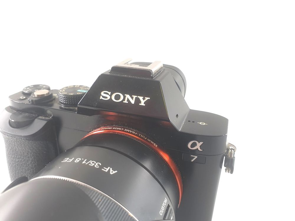 Sony Alpha ILCE-7/A7/Boody+Kit AF35/1.8/3xAku/GW/Wys!