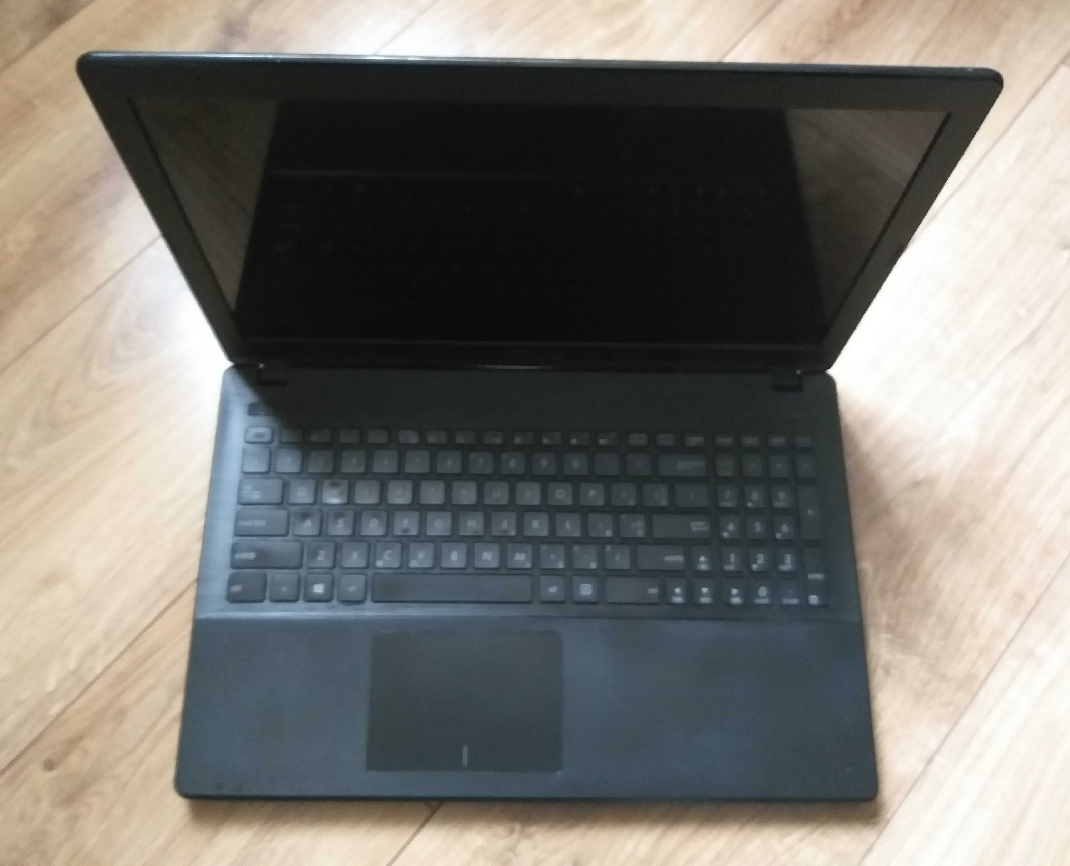 Ноутбук ASUS X551M